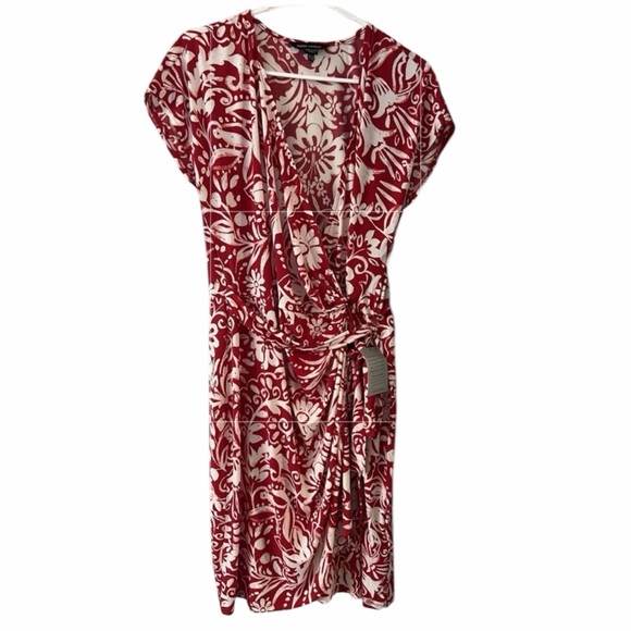Maggy London Dresses & Skirts - Maggy London Women's Floral Dress Size 16